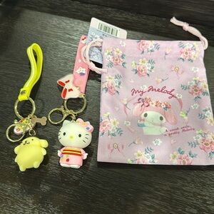 Sanrio 3 piece bundle hello kitty n pompompurin keychains Kuromi melody mini bag